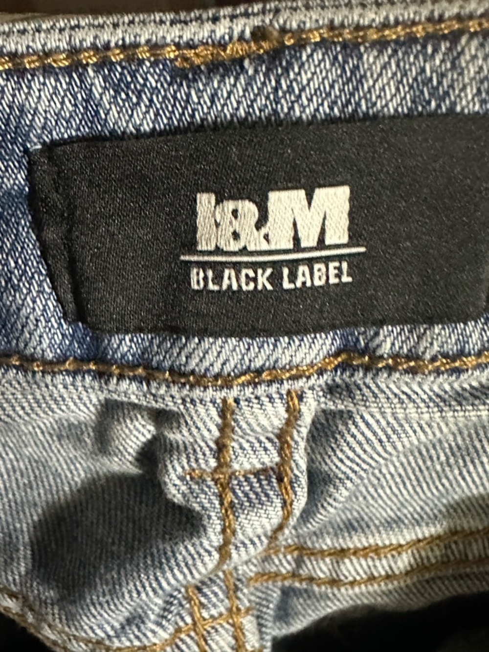 Junior’s Light Wash Flare Jeans - Picture 3 of 6